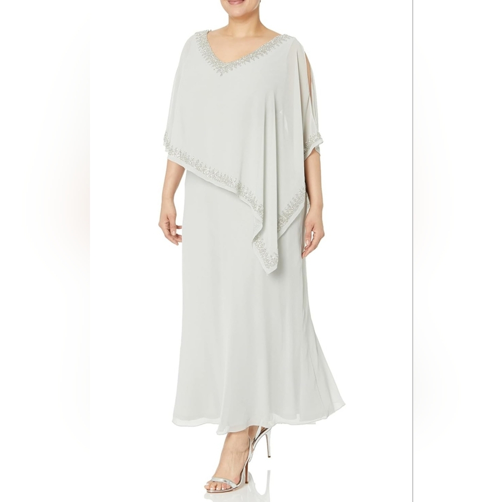 NWT Hand Beaded Embellished Overlay Gown J Kara 10 Petite Silver Chiffon